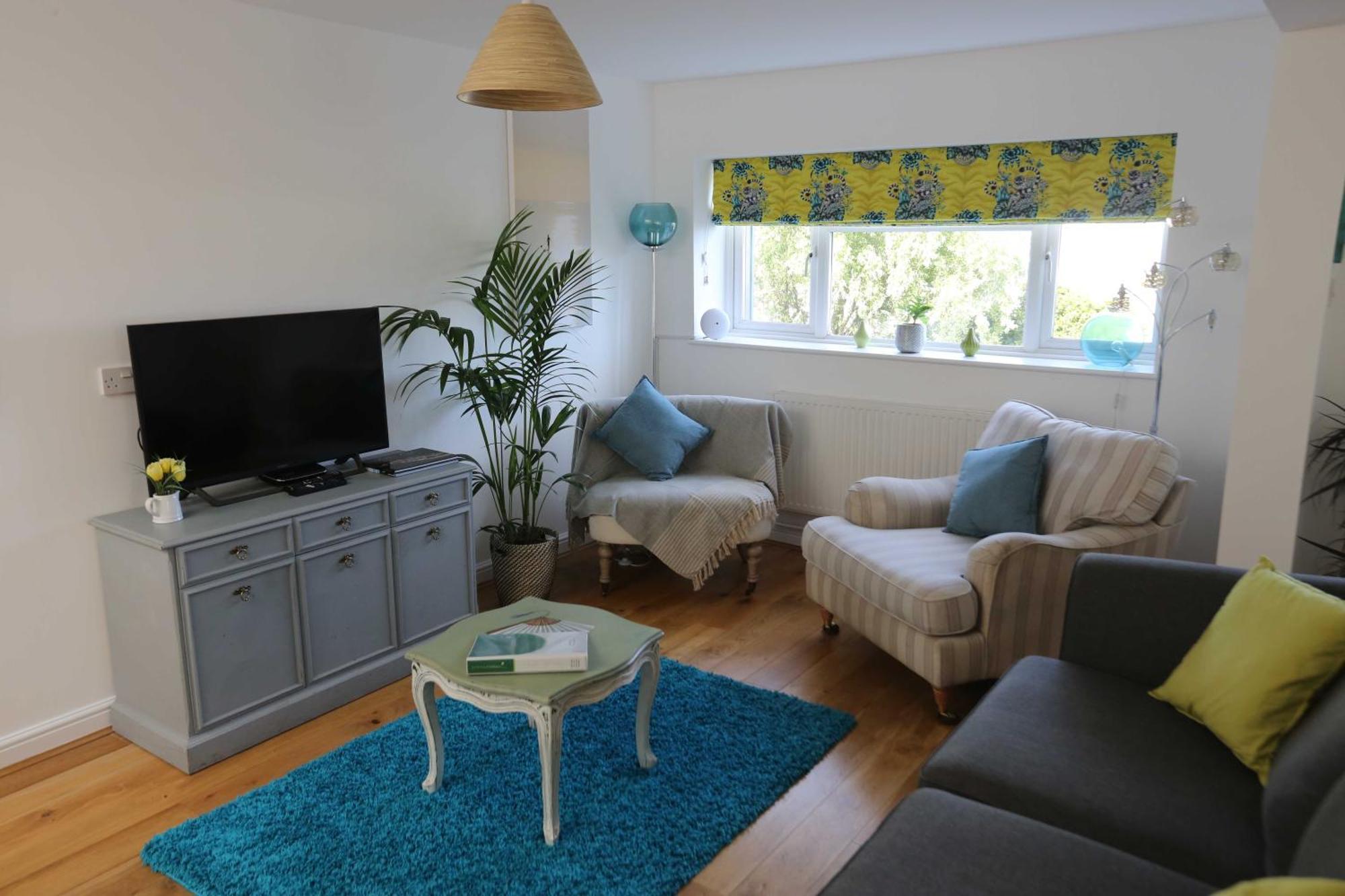 4A Dolphin Close Apartment Лайм Риджис Екстериор снимка